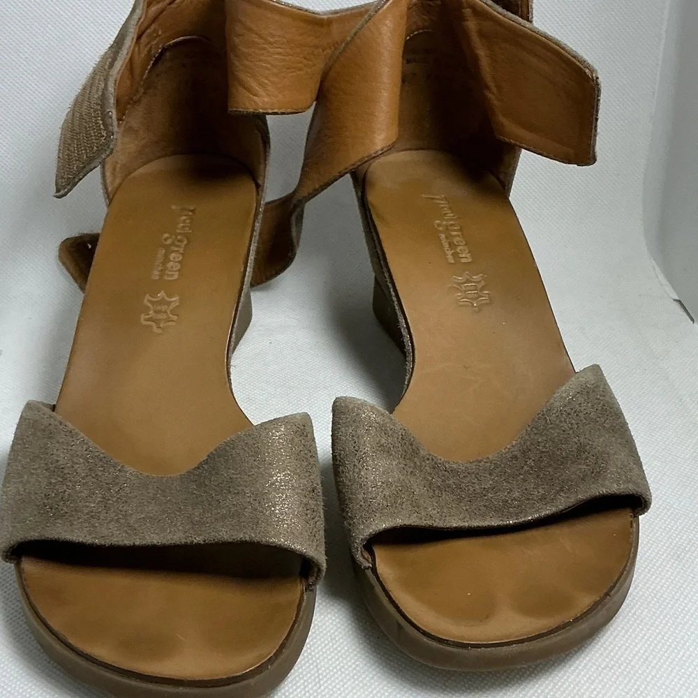 Paul Green Munich Taupe Suede Wedge Sandals Comfort Ankle Strap 7